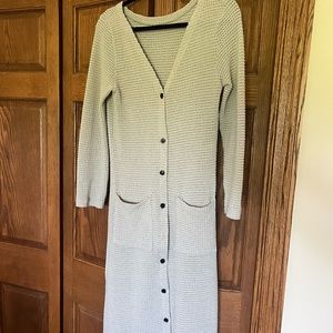 Green size medium cardigan